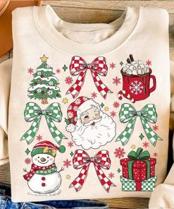 Coquette Christmas Shirt Christmas trendy 2024 Sweatshirt Retro Holidays Hot Cocoa Candy Cane Santa Coquette Bow Checkered Girly Christmas Unisex Cotton Shirt